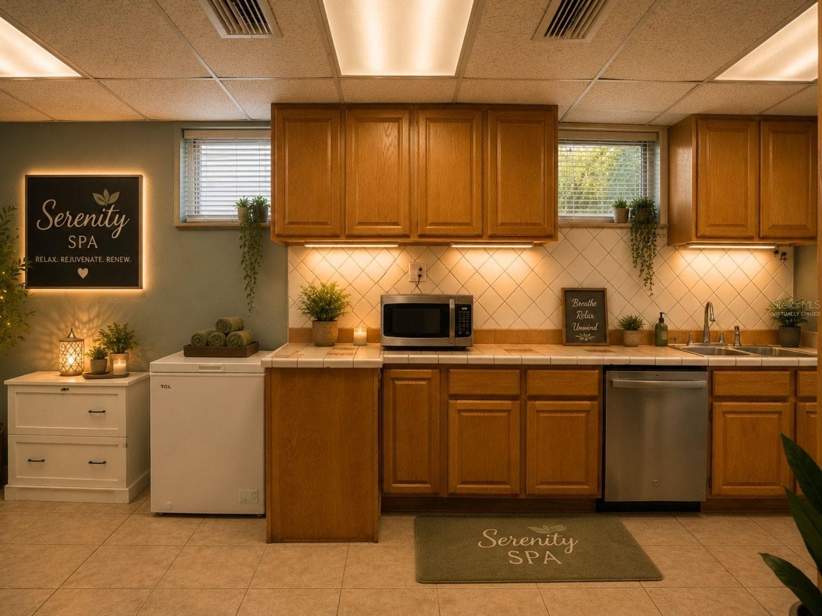 Virtually staged - 110 N LINCOLN AVE, TAMPA