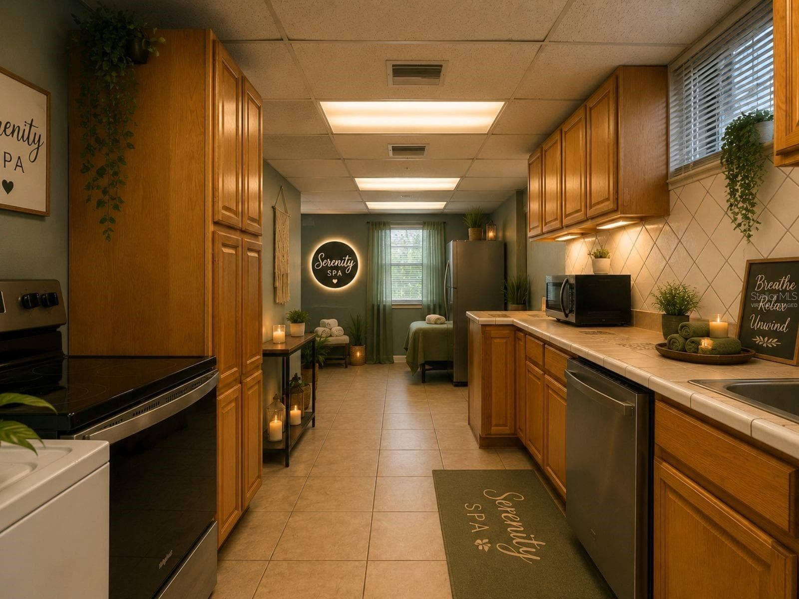 Virtually staged - 110 N LINCOLN AVE, TAMPA