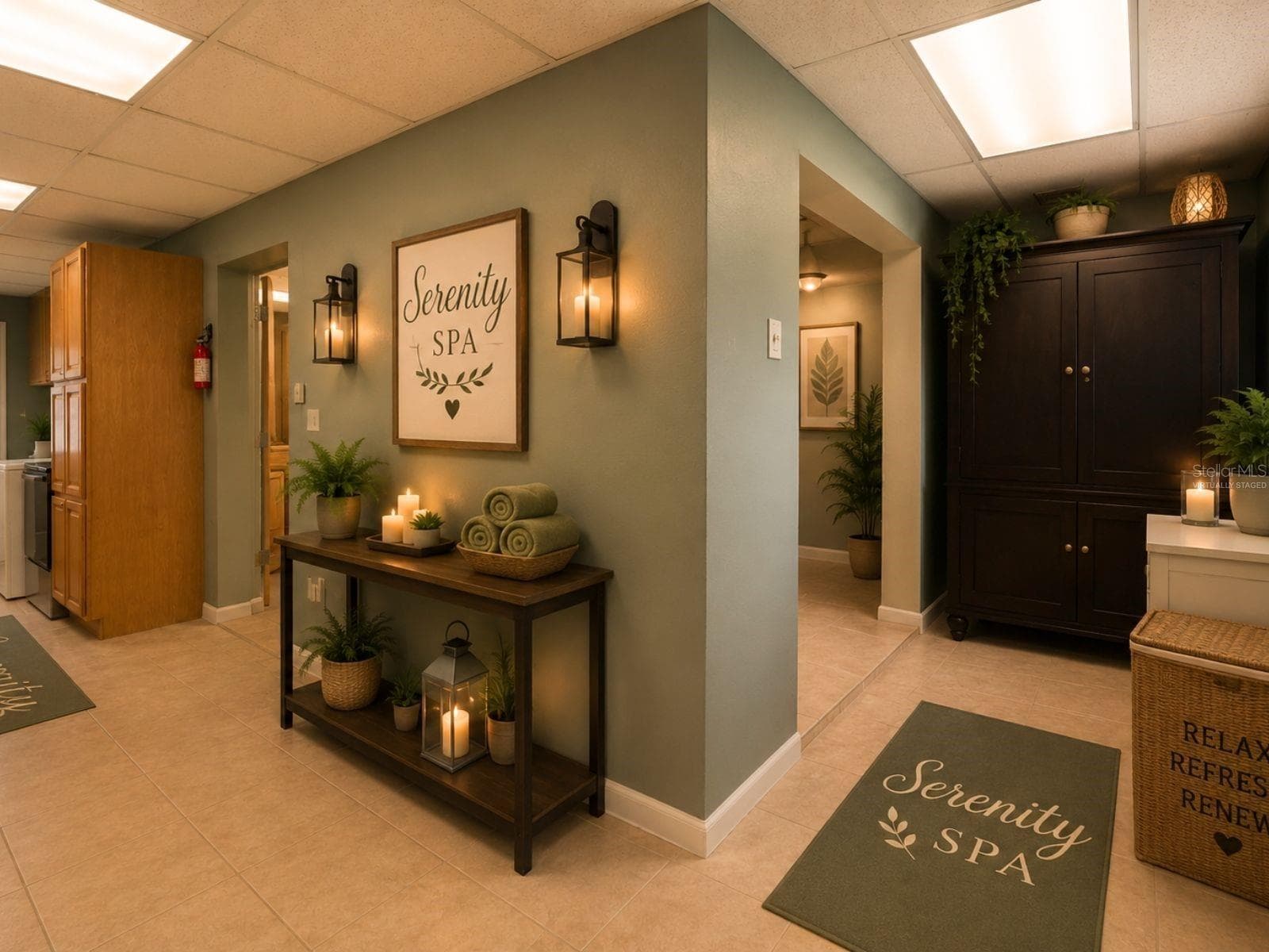 Virtually staged - 110 N LINCOLN AVE, TAMPA