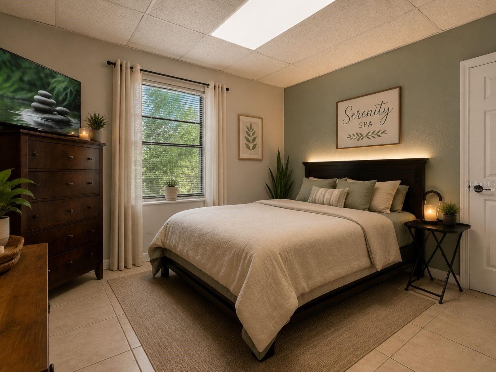 Virtually staged - 110 N LINCOLN AVE, TAMPA
