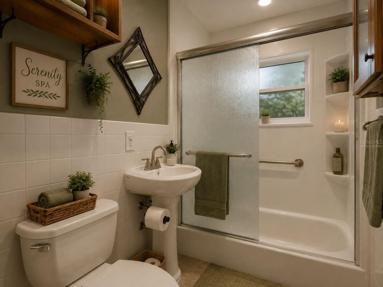 Virtually staged - 110 N LINCOLN AVE, TAMPA