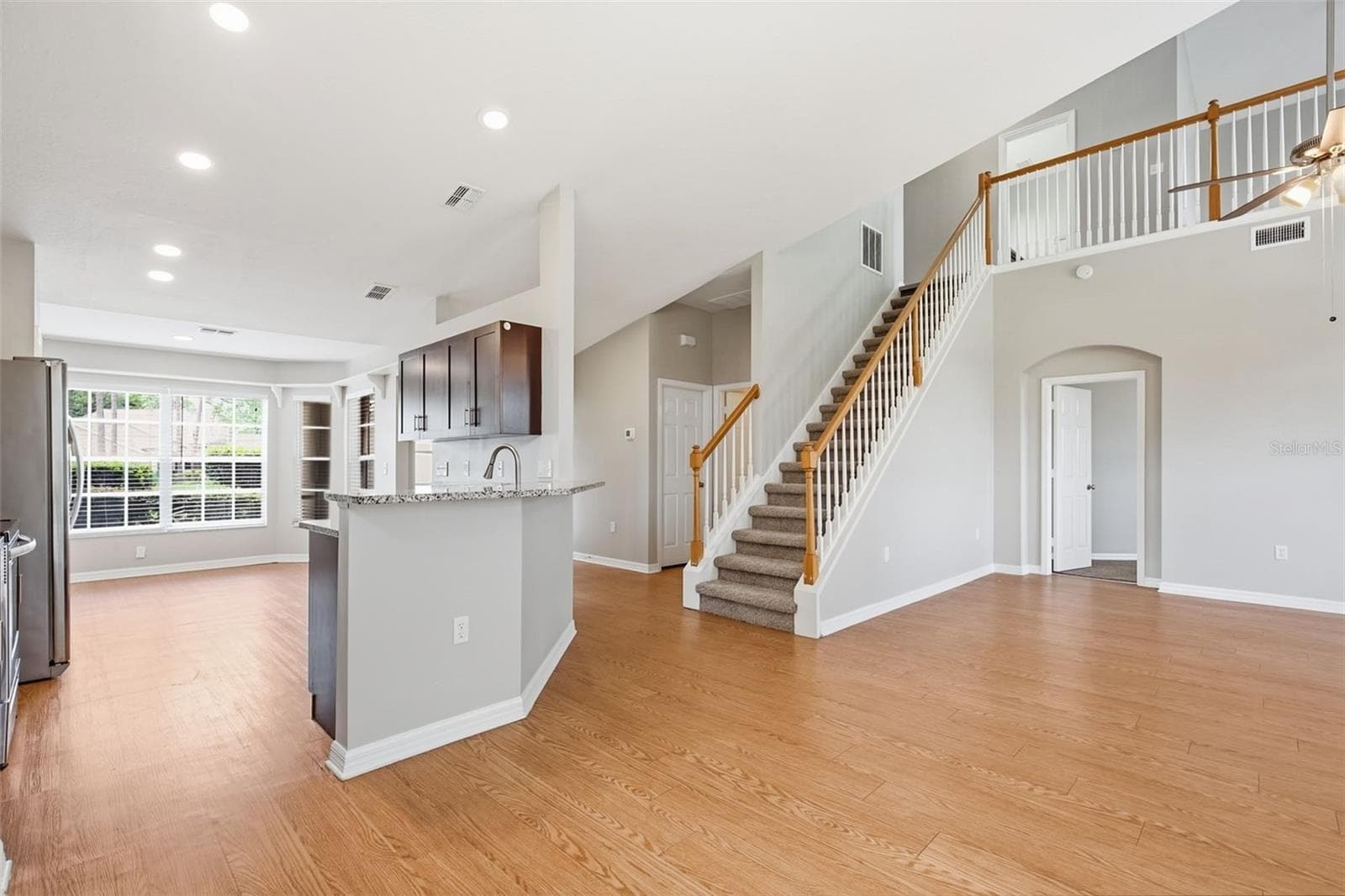 Single Family Residence at 7444 MOORGATE CT, NEW PORT RICHEY, photo 5 of 32