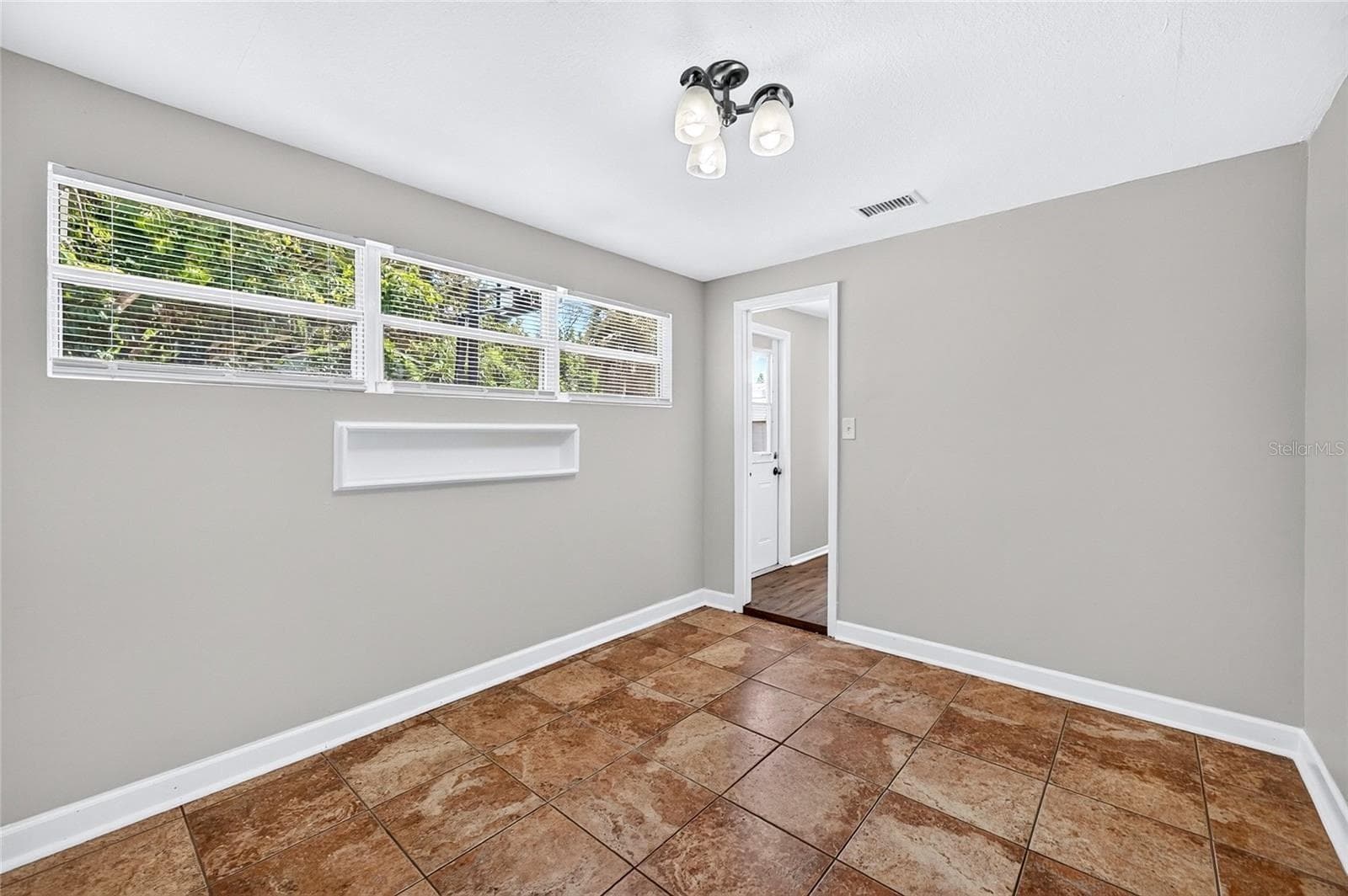 Single Family Residence at 1108 S 55TH ST, GULFPORT, photo 6 of 27