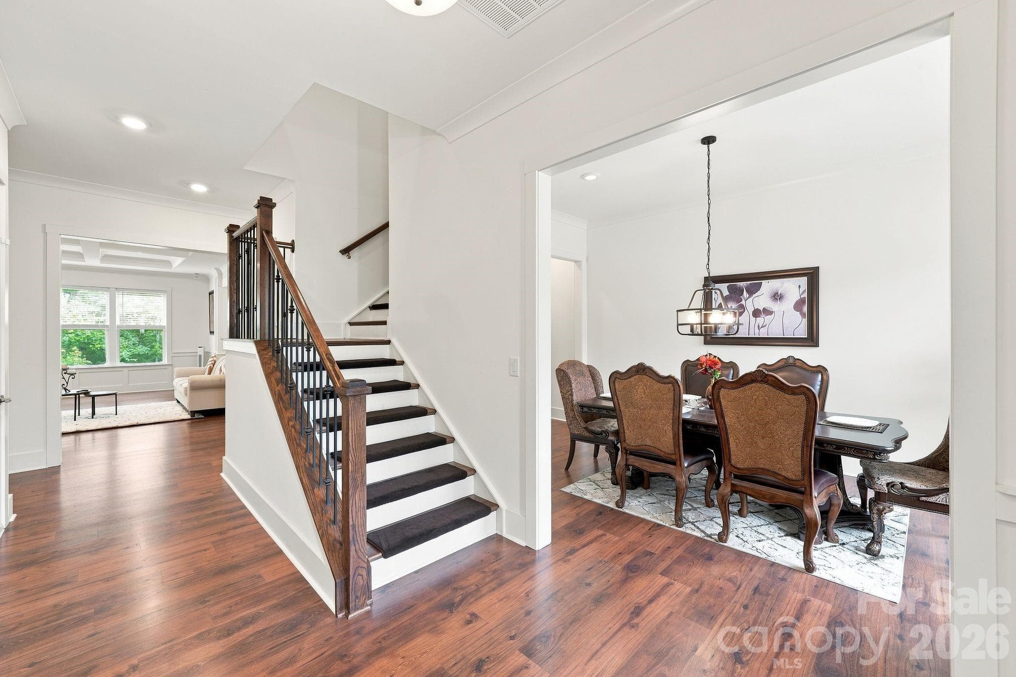 Single Family Residence at 1310 Bershire Lane, Charlotte, photo 5 of 48