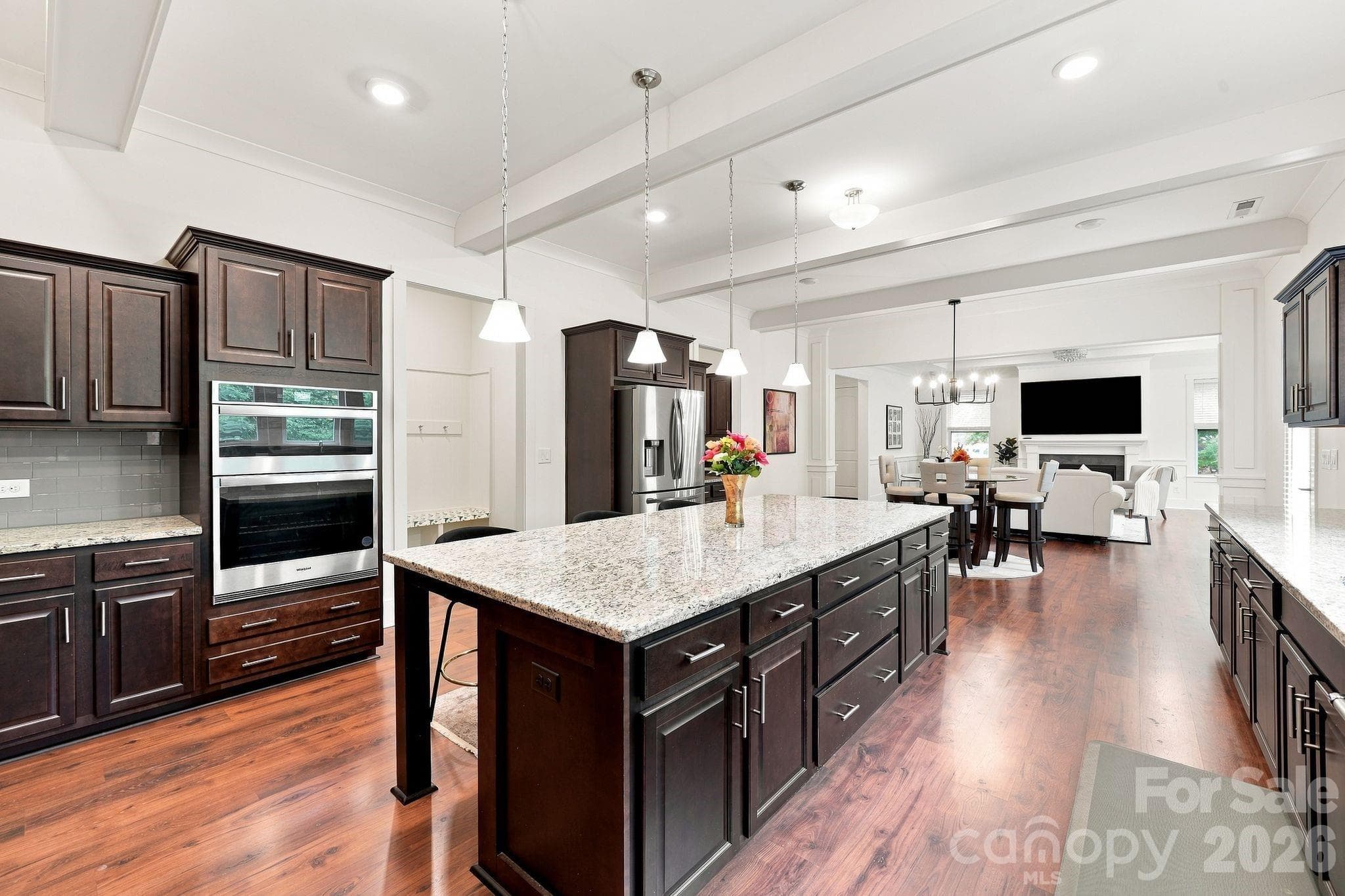 Single Family Residence at 1310 Bershire Lane, Charlotte, photo 9 of 48