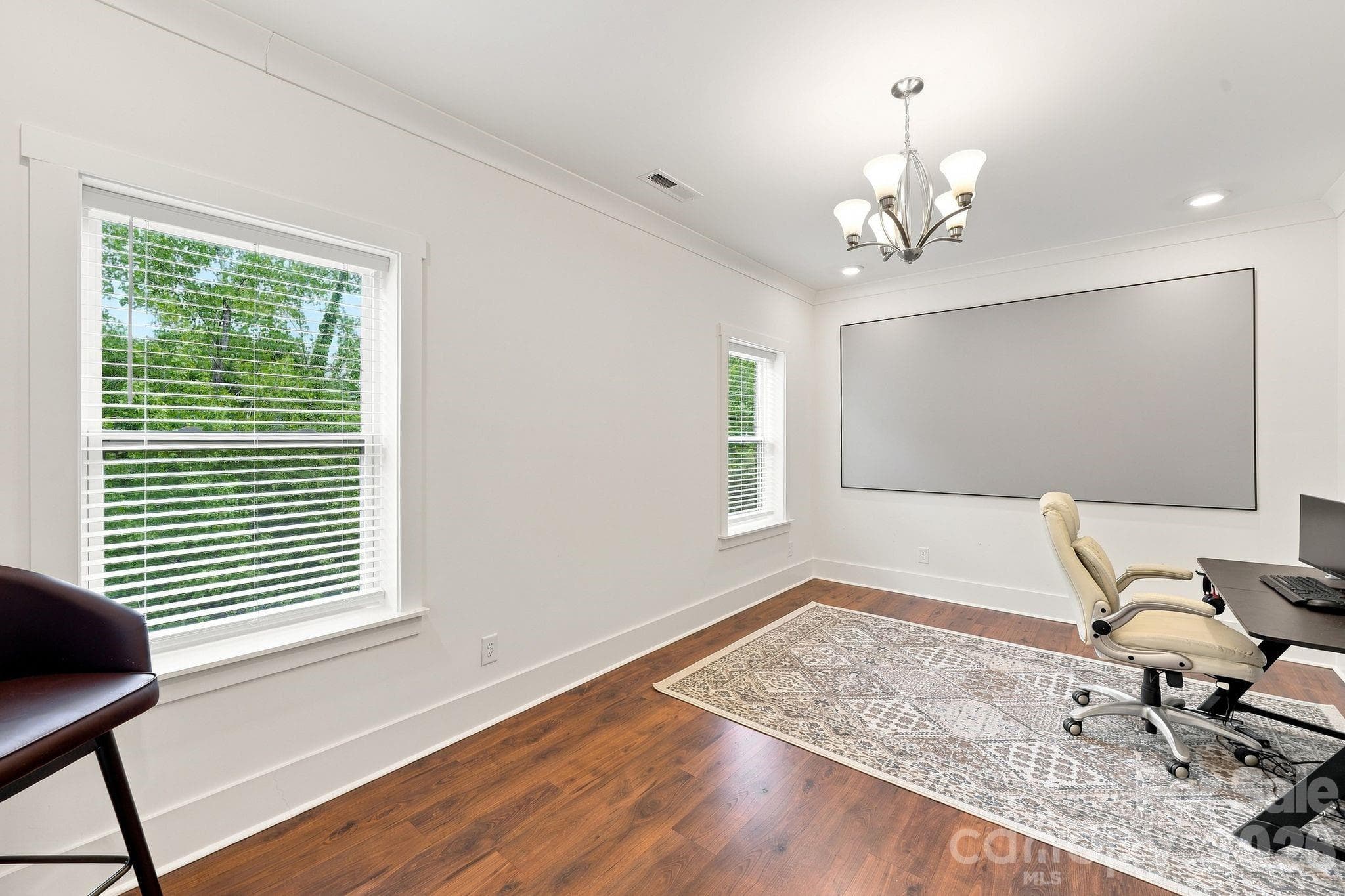 Single Family Residence at 1310 Bershire Lane, Charlotte, photo 22 of 48