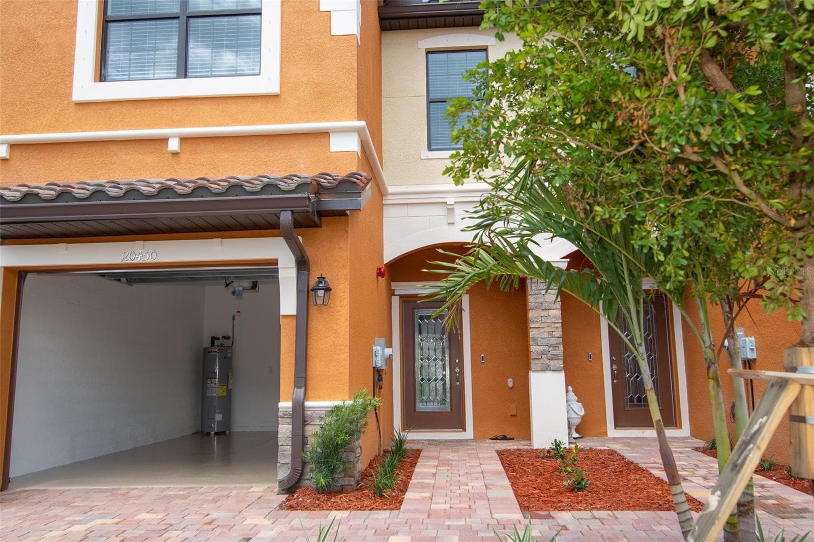 Townhouse at 20450 LAGENTE CIR, VENICE, photo 3 of 52