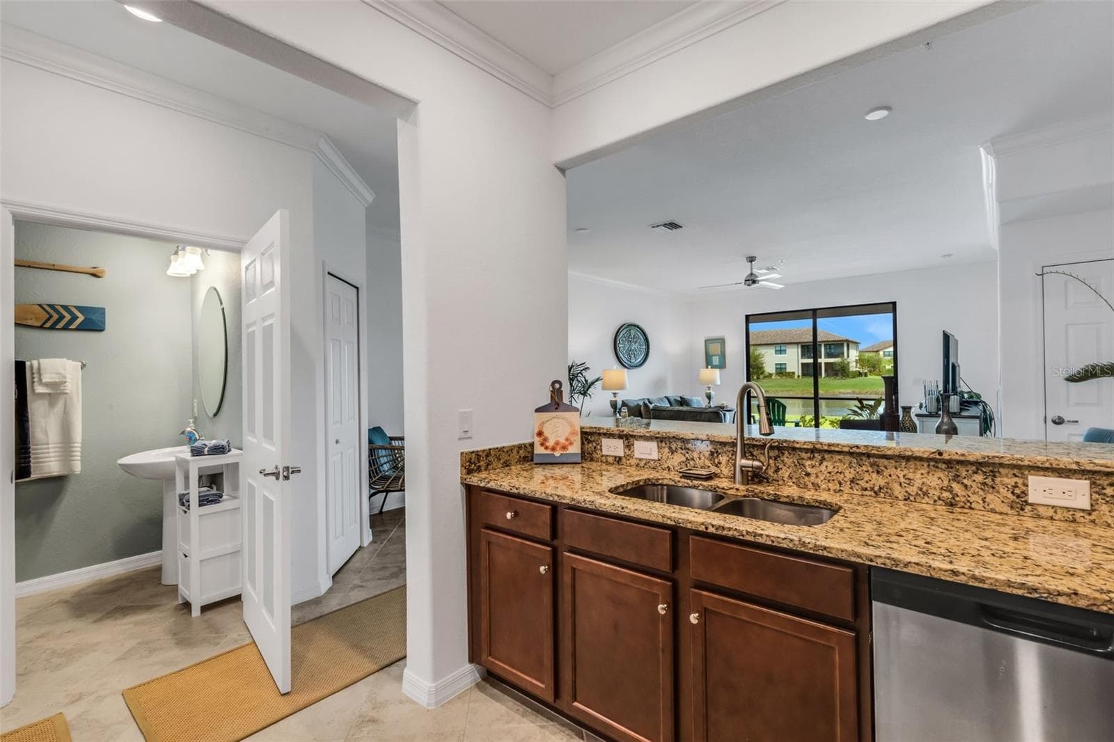 Townhouse at 20450 LAGENTE CIR, VENICE, photo 9 of 52