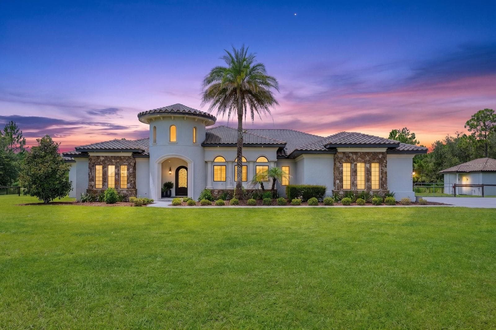 Single Family Residence at 4156 BENEDICT AVE, ORLANDO, photo 2 of 59