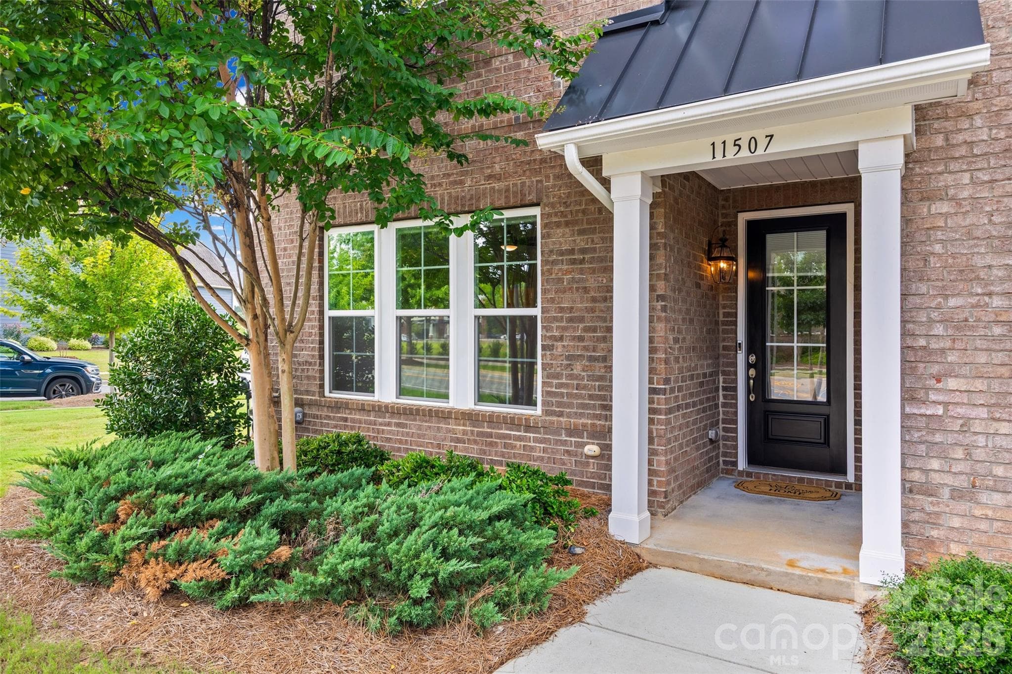 Townhouse at 11507 Red Rust Lane, Charlotte, photo 3 of 29