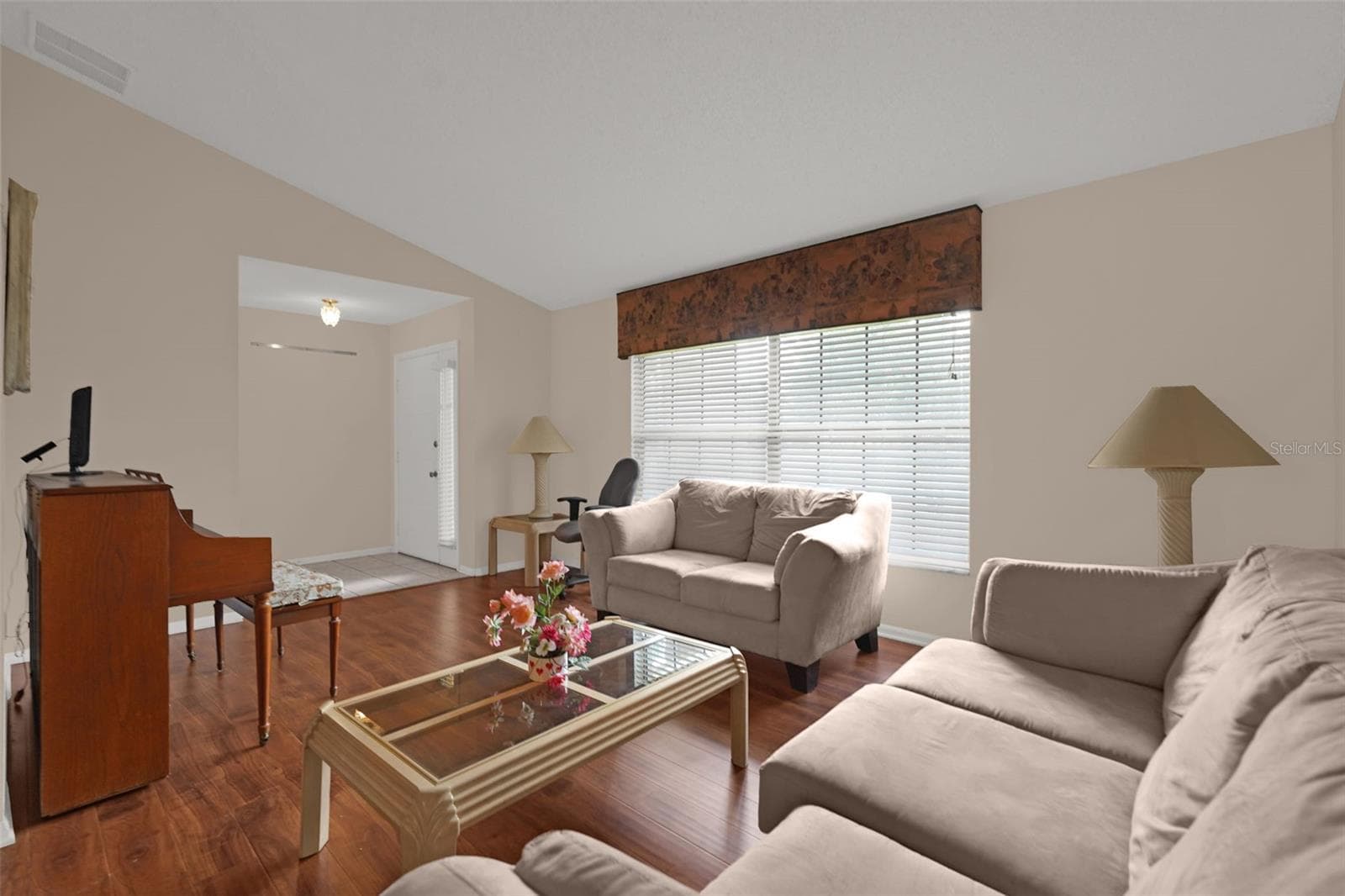 Single Family Residence at 3044 CRESTED CIR, ORLANDO, photo 5 of 38