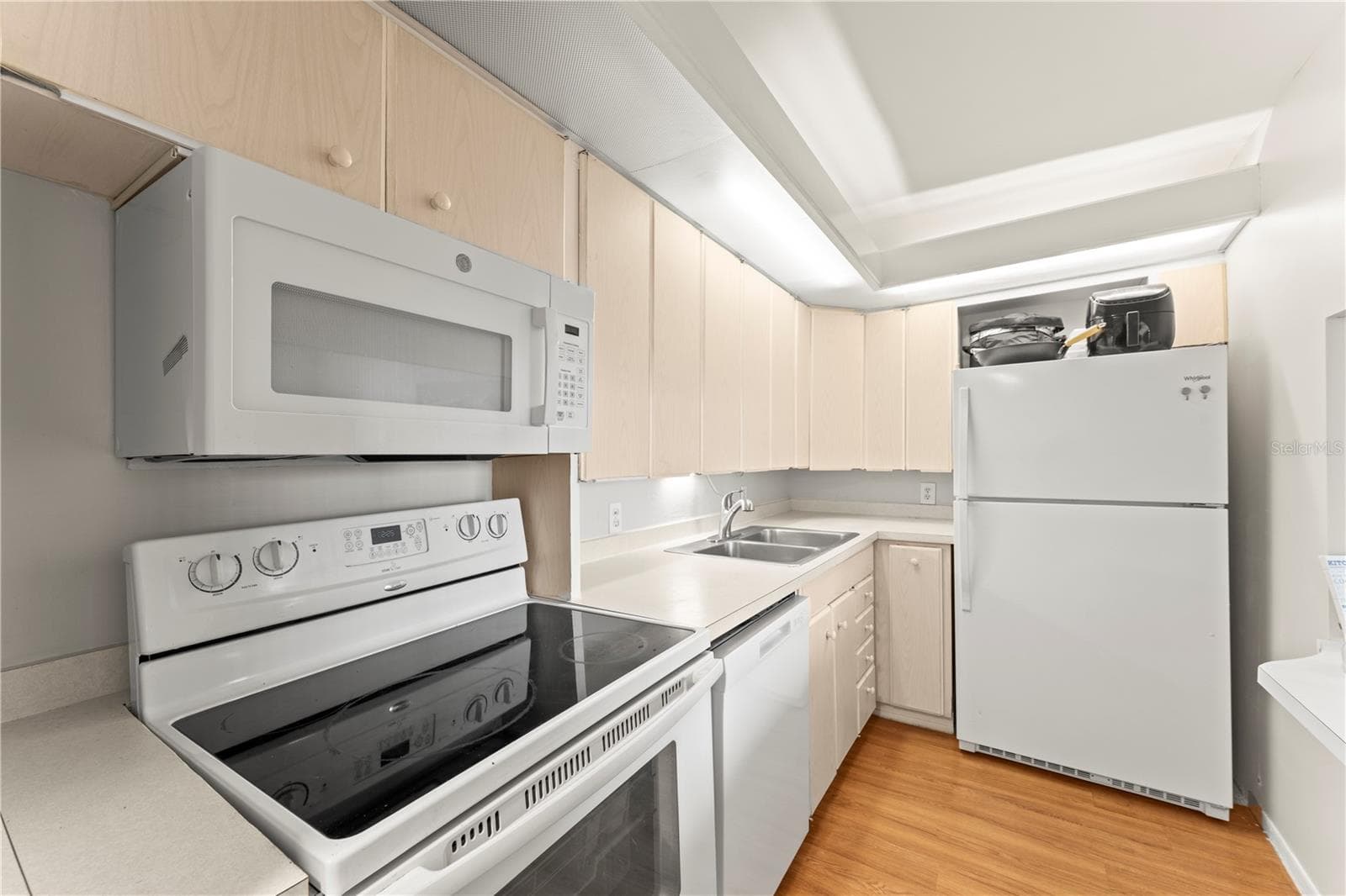 Kitchen - 2020 N ATLANTIC AVE #610N, COCOA BEACH