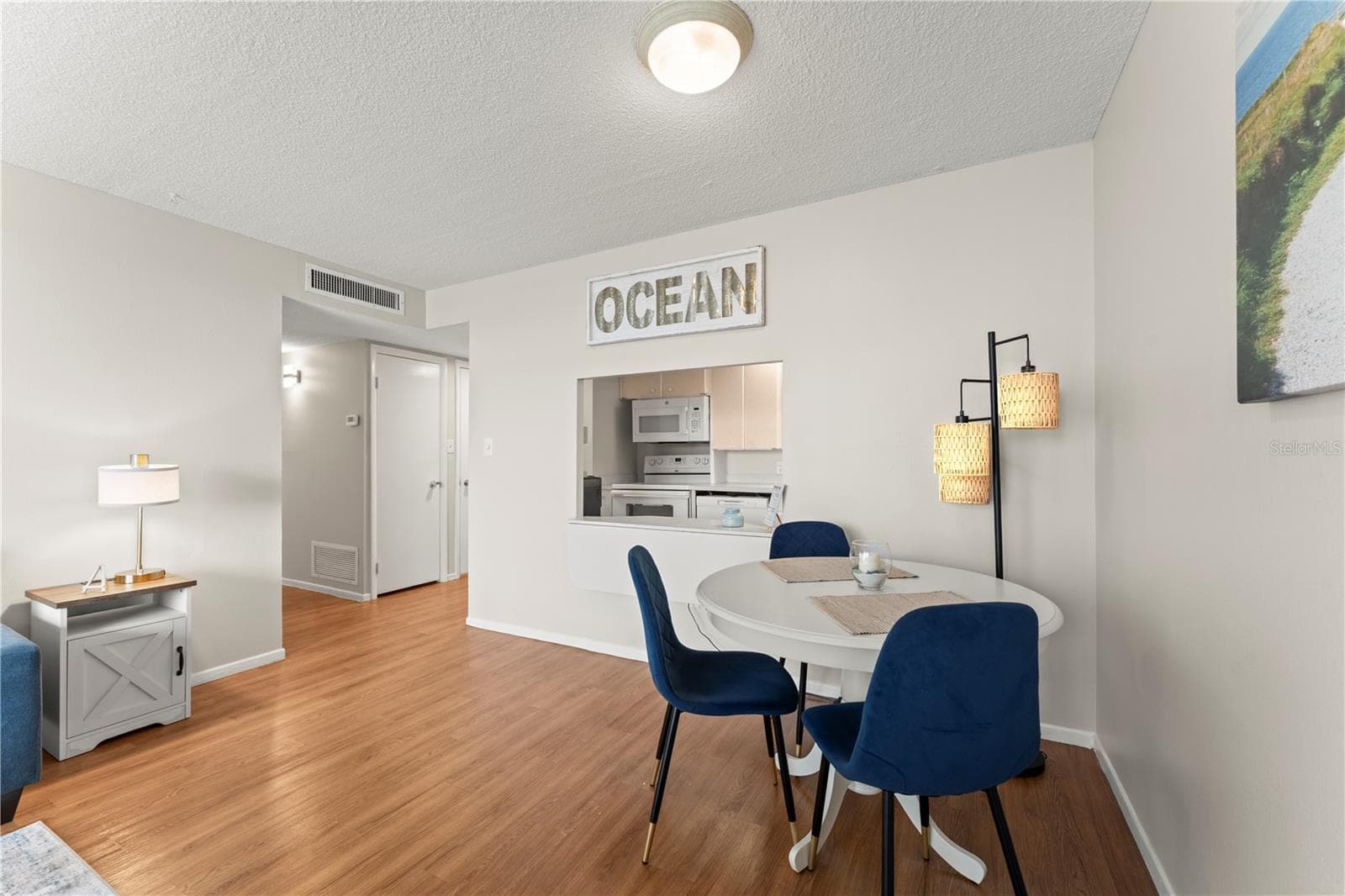 Dinette - 2020 N ATLANTIC AVE #610N, COCOA BEACH