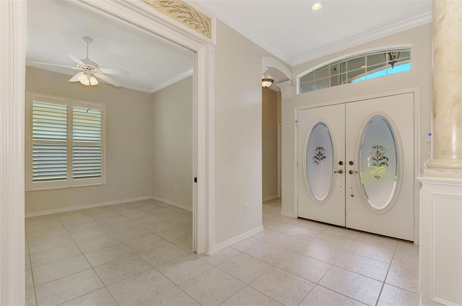 Single Family Residence at 625 MISTY PINE DR, VENICE, photo 10 of 49