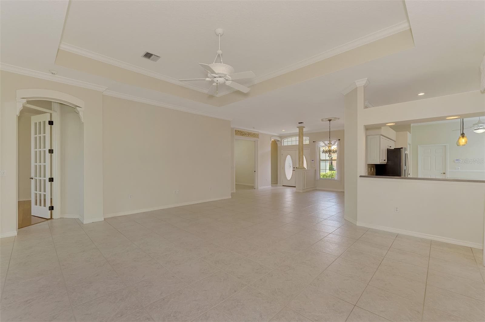 Single Family Residence at 625 MISTY PINE DR, VENICE, photo 16 of 49