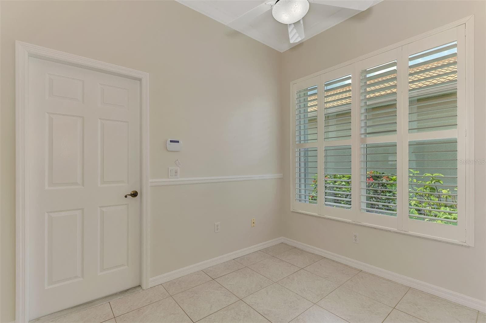 Single Family Residence at 625 MISTY PINE DR, VENICE, photo 30 of 49