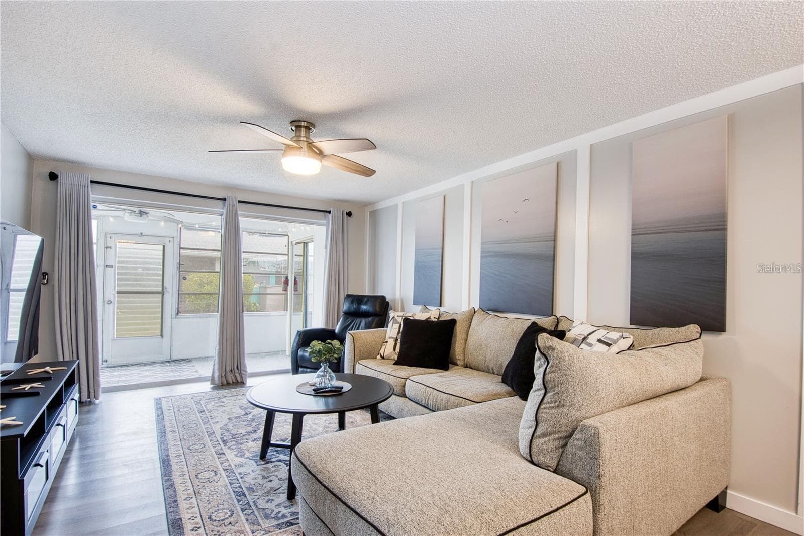 Condominium at 4209 PRINCE PL #4209, NEW PORT RICHEY, photo 6 of 27