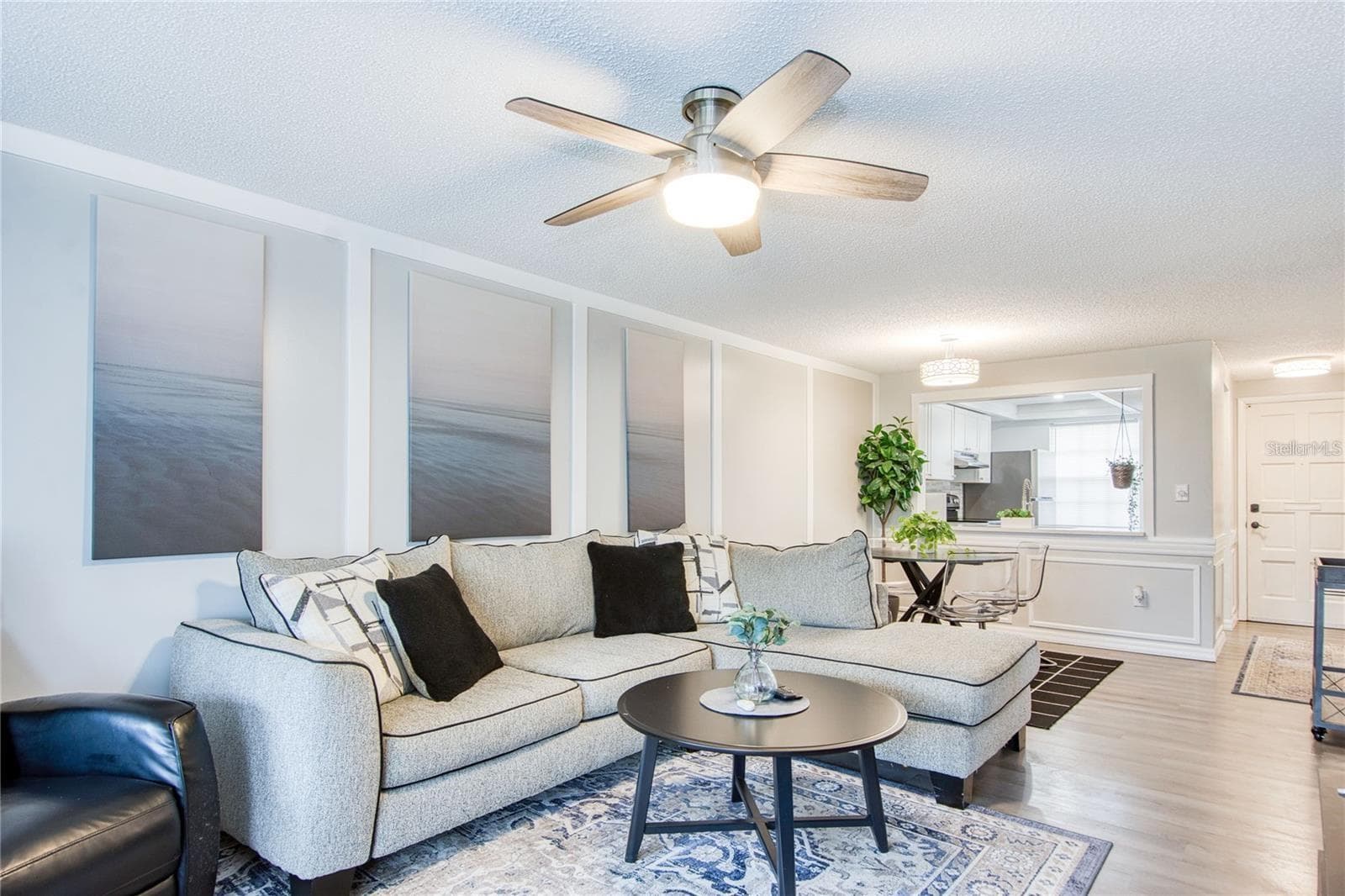 Condominium at 4209 PRINCE PL #4209, NEW PORT RICHEY, photo 9 of 27