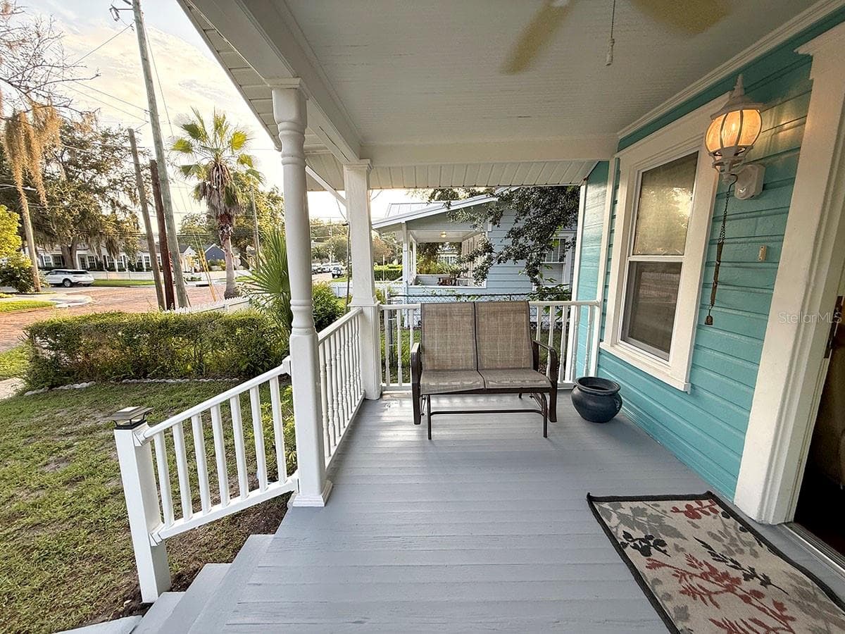 Porch Left - 1407 E RIDGEWOOD ST, ORLANDO