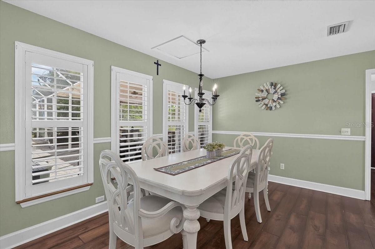 Dining area - 8814 RIVERLACHEN WAY, RIVERVIEW