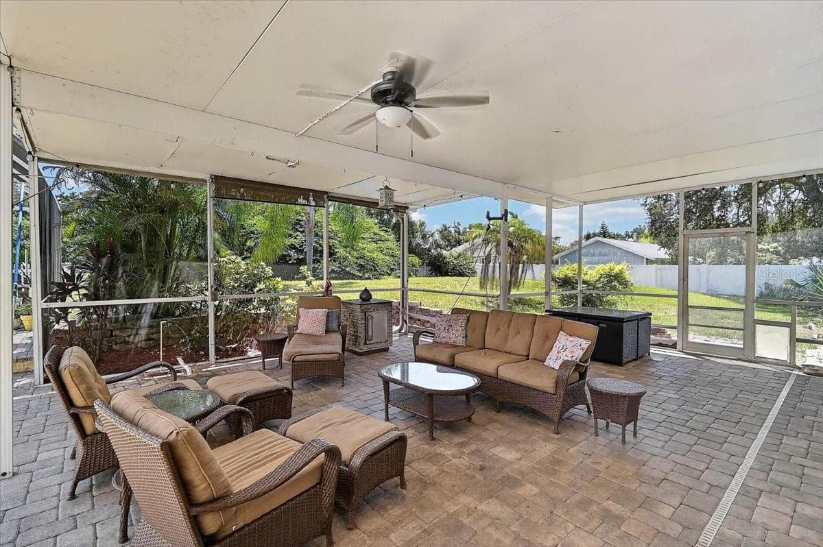 Covered lanai - 8814 RIVERLACHEN WAY, RIVERVIEW