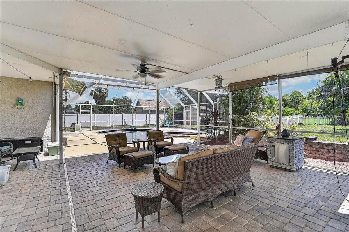 Covered lanai - 8814 RIVERLACHEN WAY, RIVERVIEW