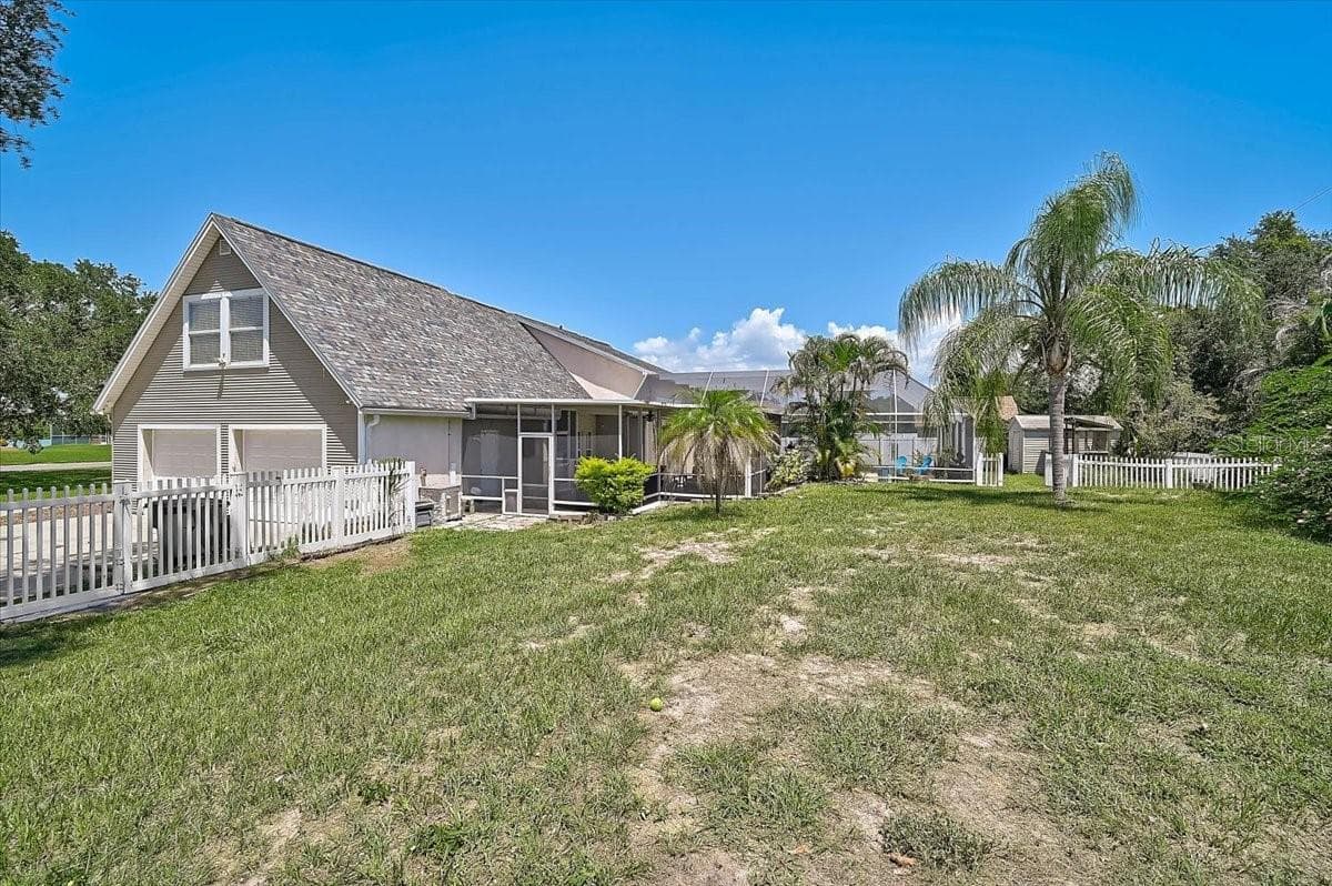 Single Family Residence at 8814 RIVERLACHEN WAY, RIVERVIEW, photo 51 of 70