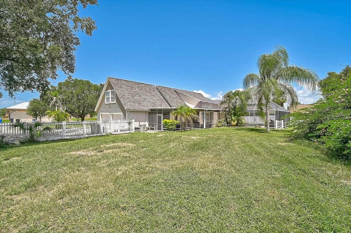 Single Family Residence at 8814 RIVERLACHEN WAY, RIVERVIEW, photo 52 of 70