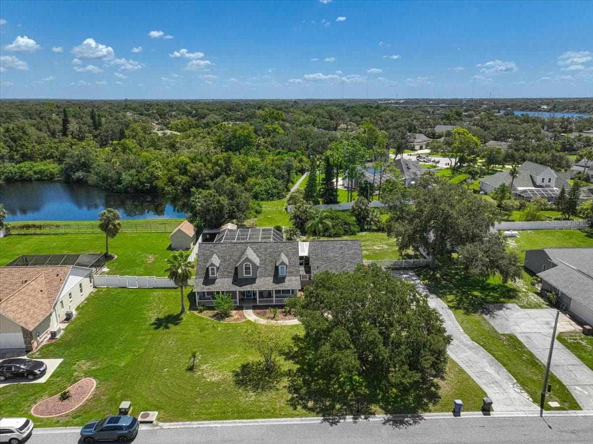 Single Family Residence at 8814 RIVERLACHEN WAY, RIVERVIEW, photo 54 of 70
