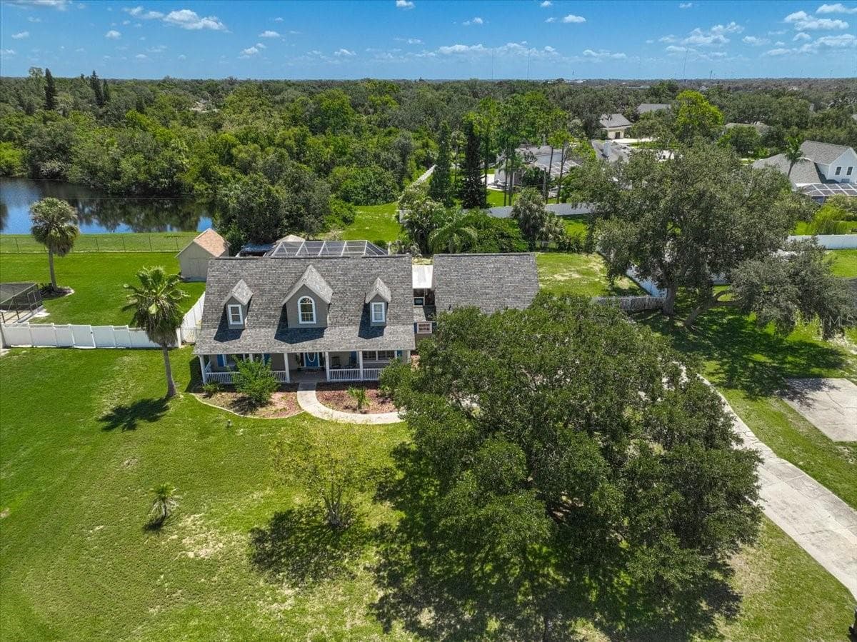 Single Family Residence at 8814 RIVERLACHEN WAY, RIVERVIEW, photo 59 of 70