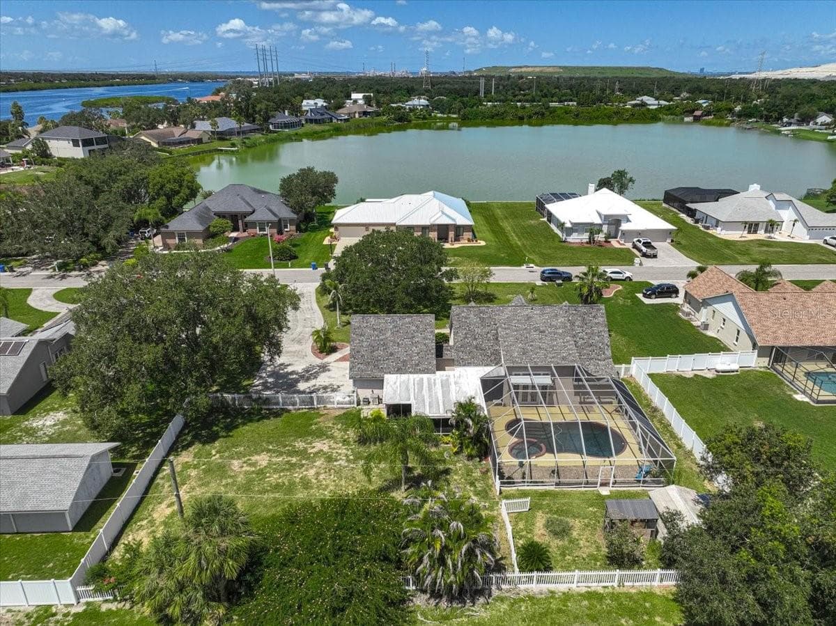 Single Family Residence at 8814 RIVERLACHEN WAY, RIVERVIEW, photo 63 of 70