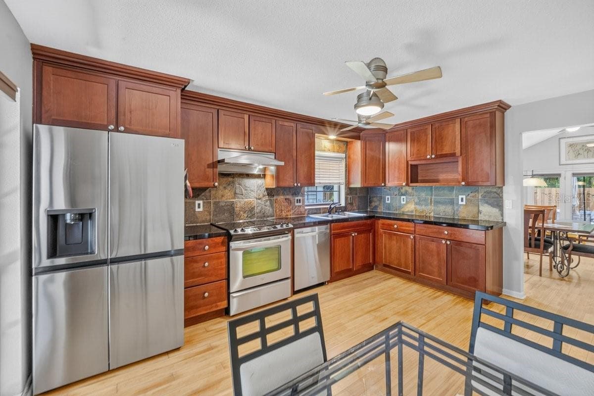Townhouse at 11 INDIAN TRL, ORMOND BEACH, photo 4 of 60