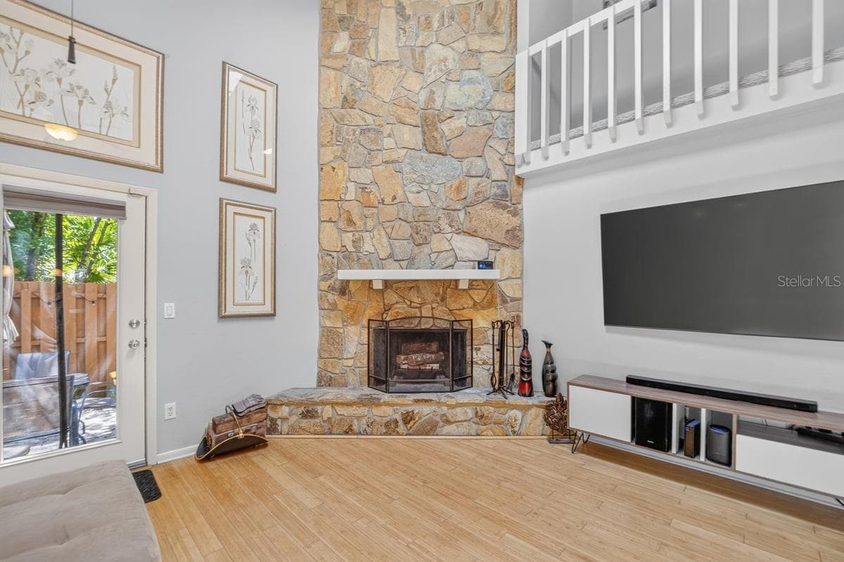 Townhouse at 11 INDIAN TRL, ORMOND BEACH, photo 15 of 60