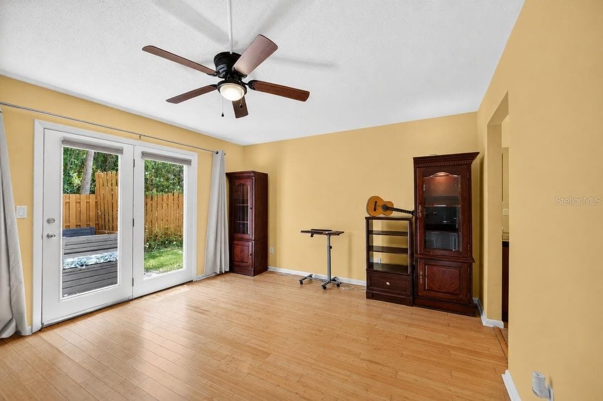 Townhouse at 11 INDIAN TRL, ORMOND BEACH, photo 18 of 60