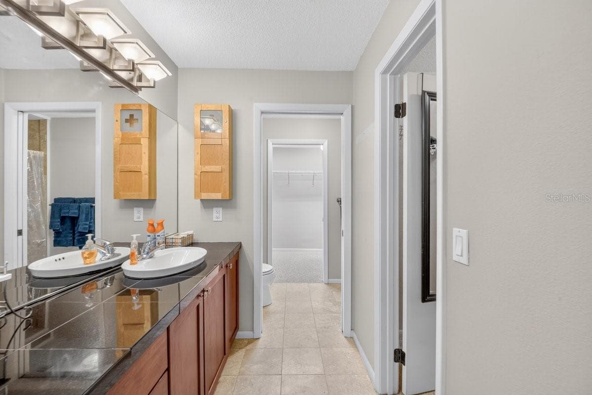 Townhouse at 11 INDIAN TRL, ORMOND BEACH, photo 29 of 60