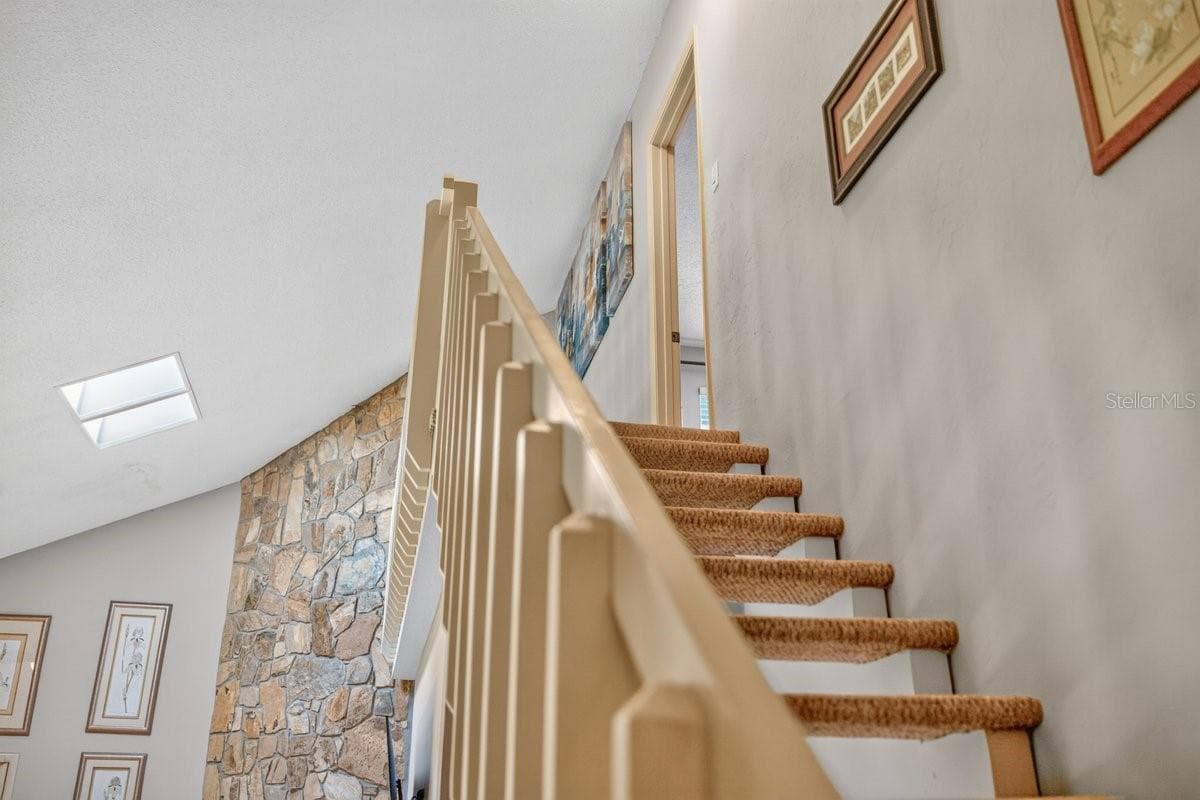 Townhouse at 11 INDIAN TRL, ORMOND BEACH, photo 31 of 60