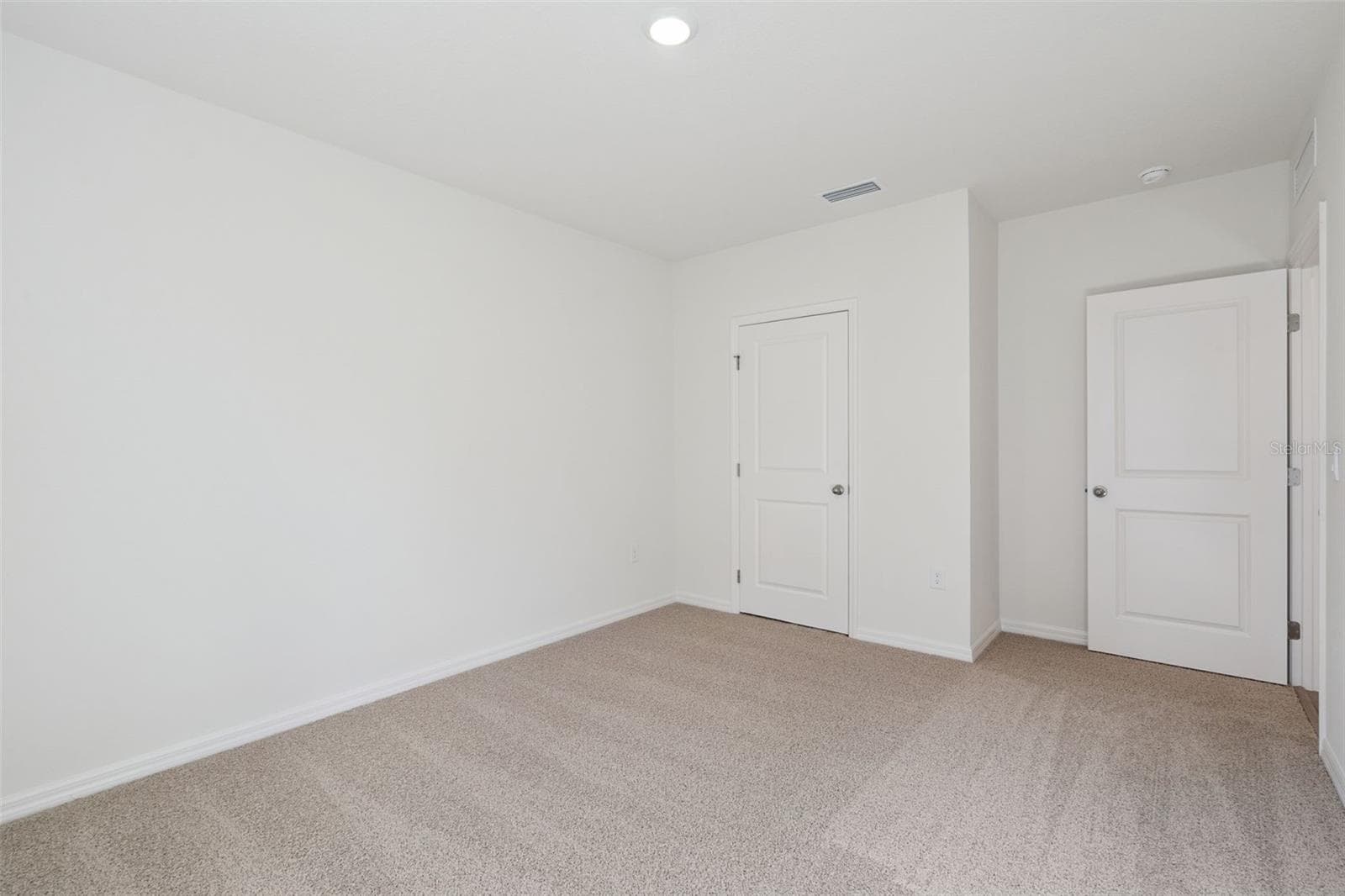Single Family Residence at 1124 MORFONTAINE ST, DAYTONA BEACH, photo 13 of 48