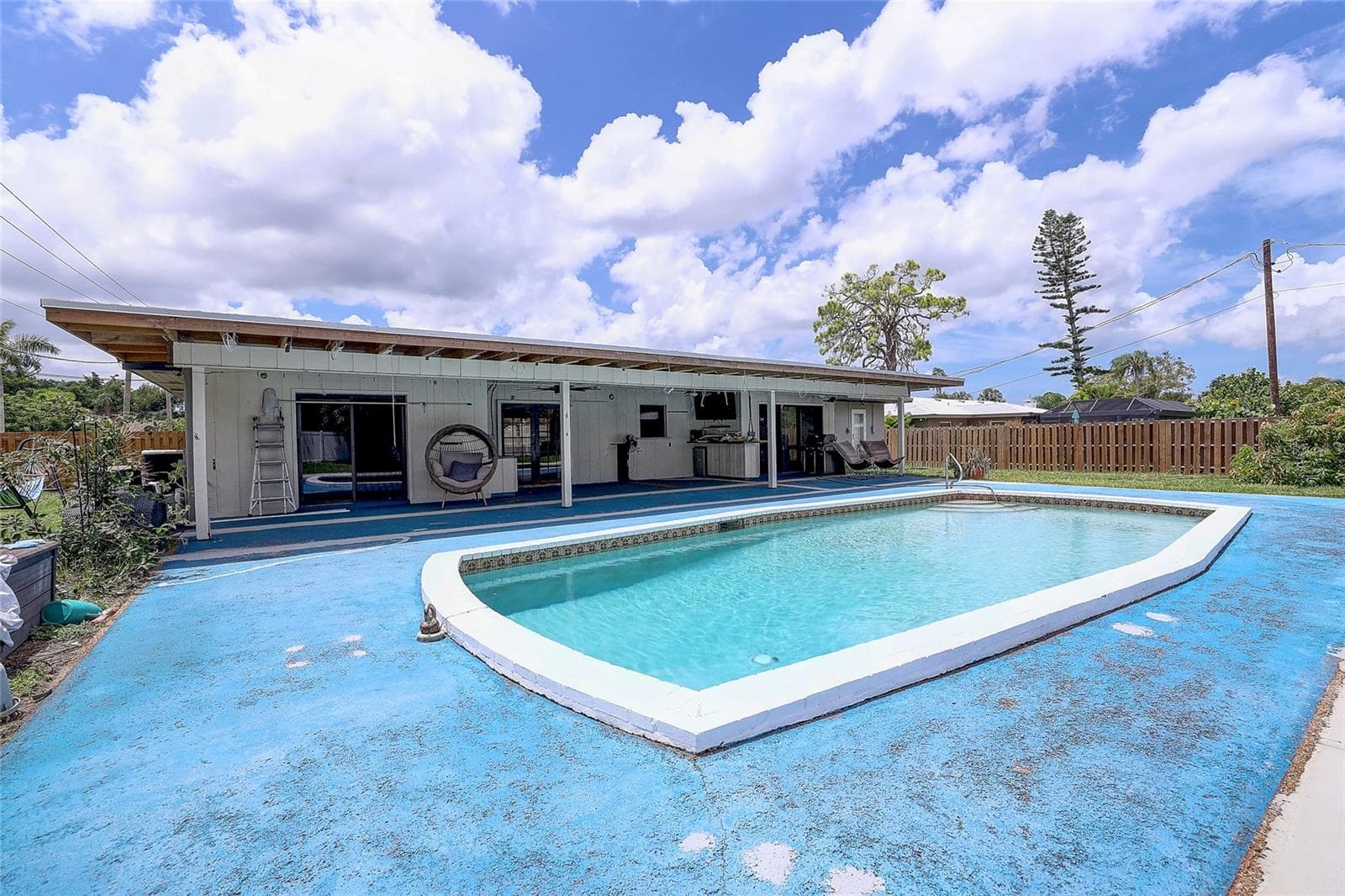 Single Family Residence at 323 SUWANEE AVE, SARASOTA, photo 63 of 71