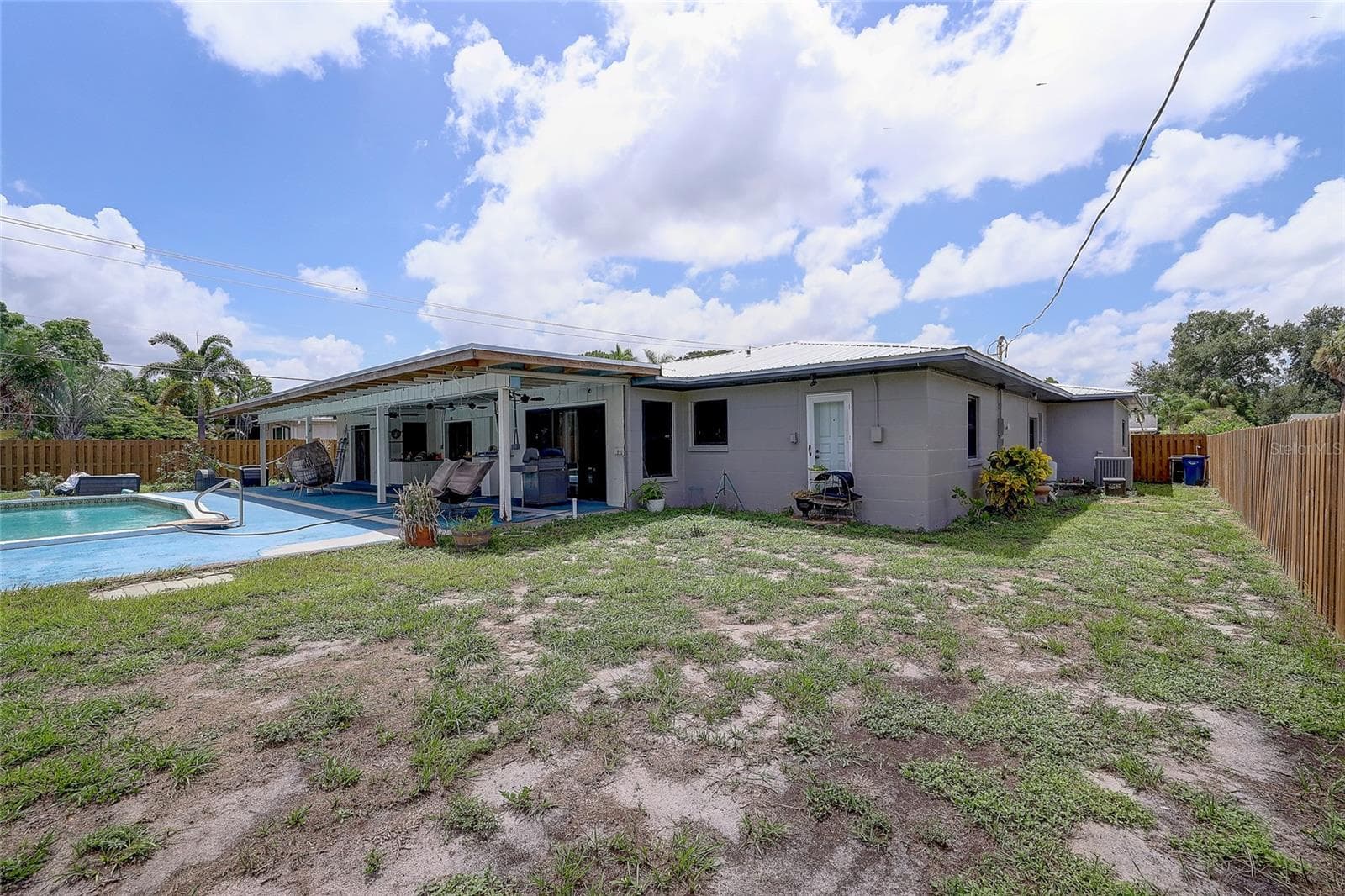 Single Family Residence at 323 SUWANEE AVE, SARASOTA, photo 69 of 71