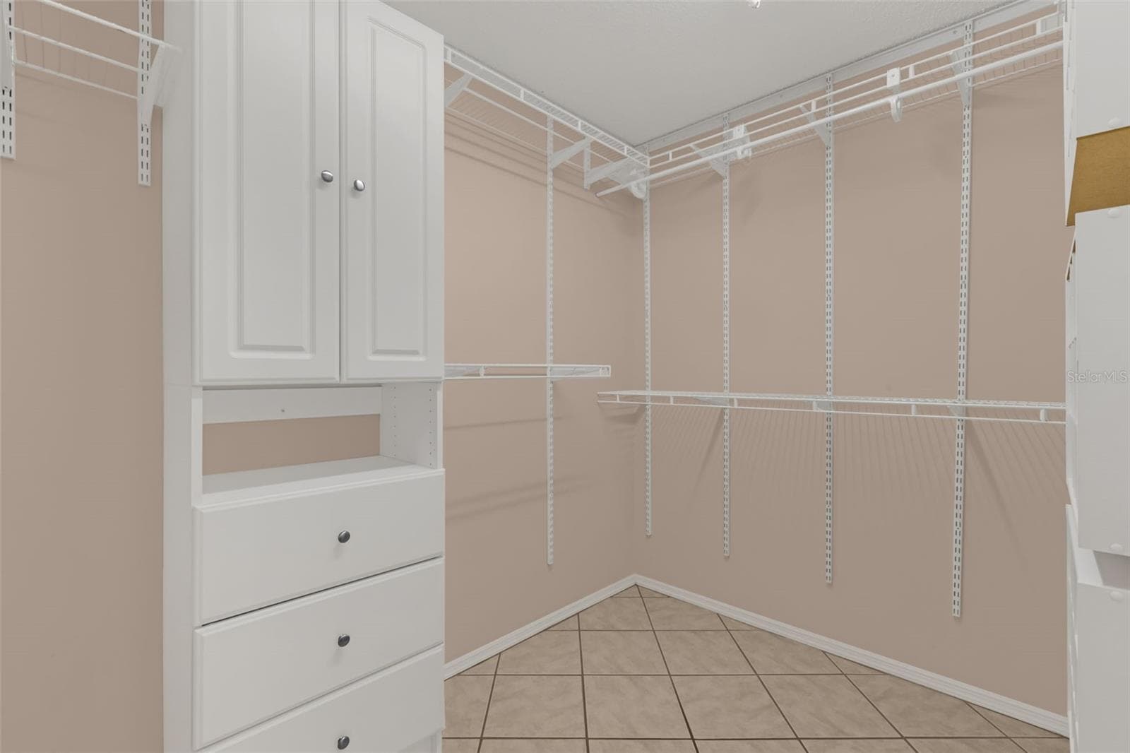 Primary Closet - 2801 BARBOZA DR, THE VILLAGES