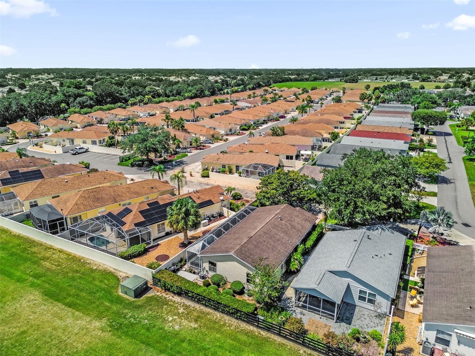 Drone shot showing area - 2801 BARBOZA DR, THE VILLAGES