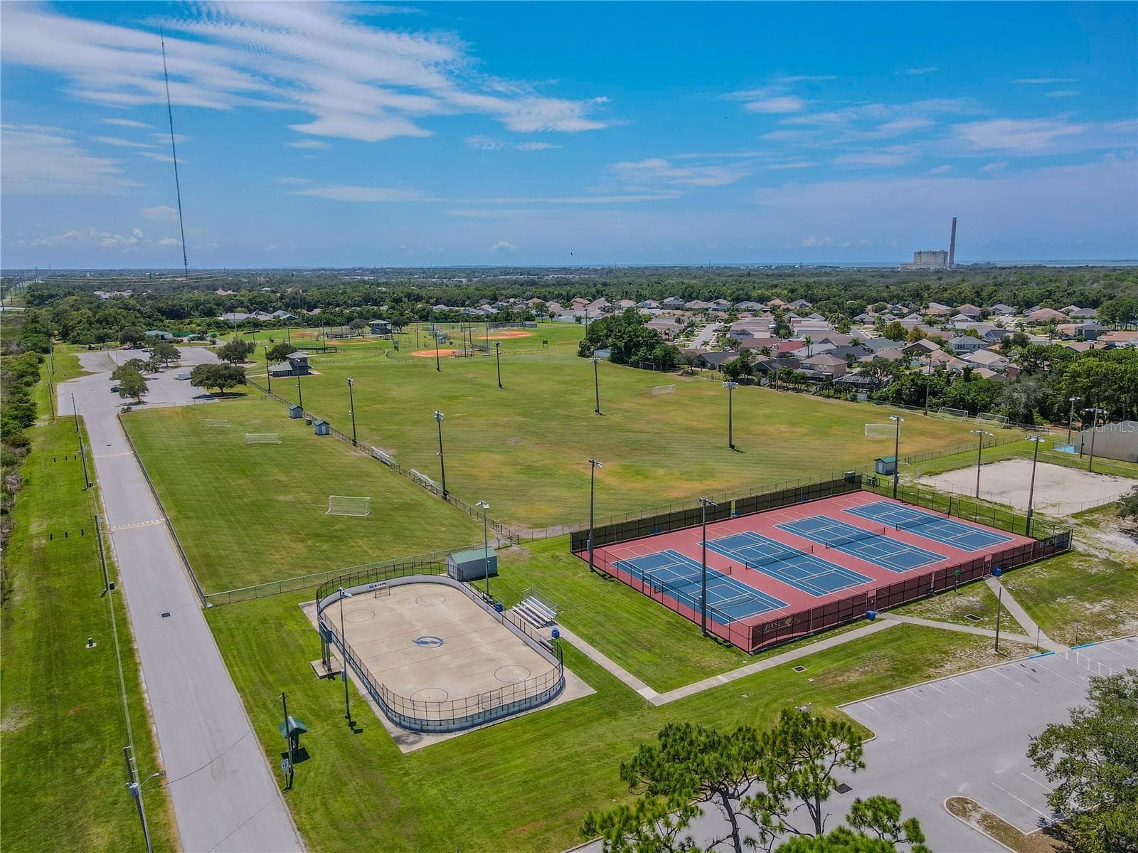 The nearby 38-acre J. Ben Harrill Recreation Complex expands the area’s recreational options with tennis courts, soccer and baseball fields, basketball, a street hockey rink, playground, picnic areas and more. - 3029 JACOB CROSSING LN, HOLIDAY