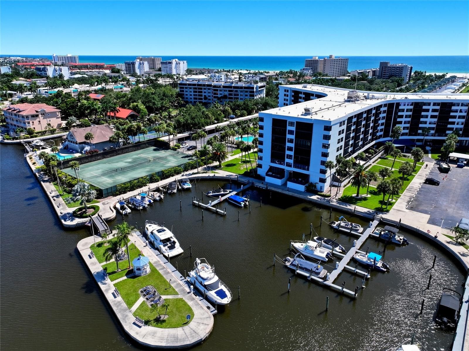 Marina & Docks - 5855 MIDNIGHT PASS RD #222, SARASOTA