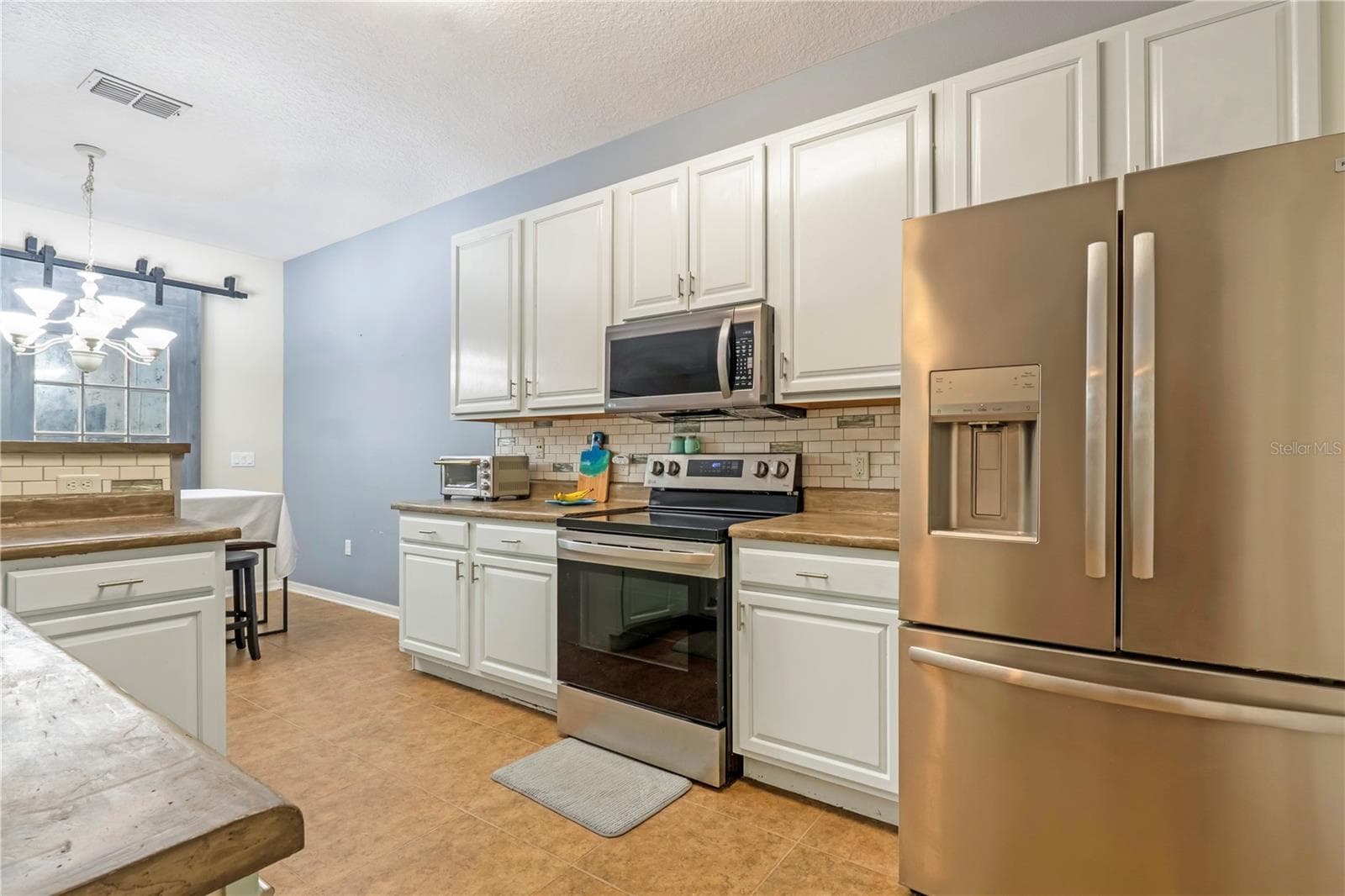 Single Family Residence at 3923 SUNSET COVE DR, PORT ORANGE, photo 19 of 39