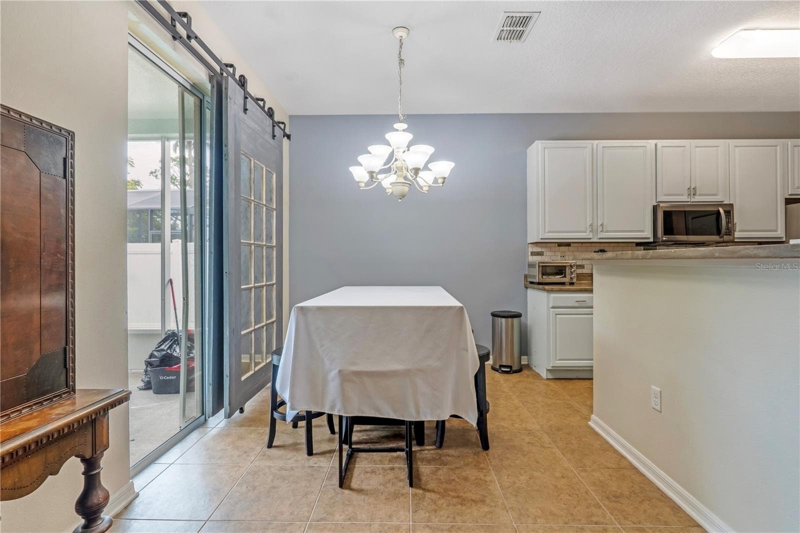 Single Family Residence at 3923 SUNSET COVE DR, PORT ORANGE, photo 21 of 39