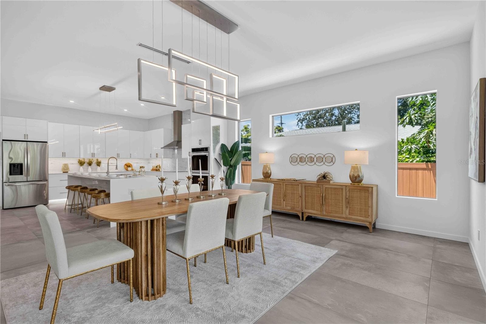 Single Family Residence at 2419 HILLVIEW ST, SARASOTA, photo 16 of 62
