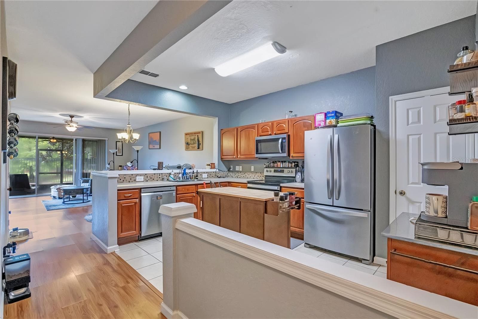 Townhouse at 612 SHROPSHIRE LOOP, SANFORD, photo 5 of 27