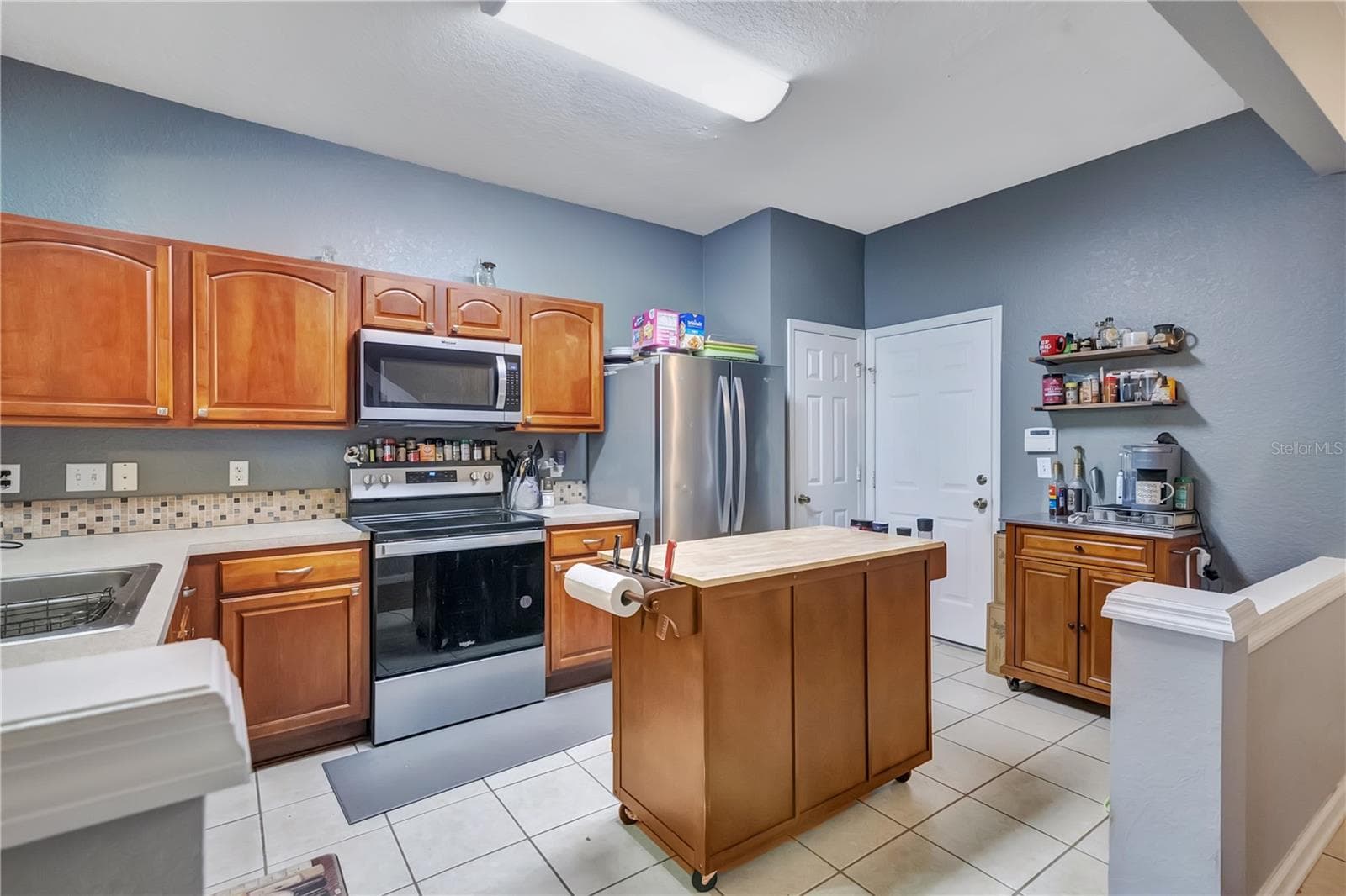 Townhouse at 612 SHROPSHIRE LOOP, SANFORD, photo 7 of 27