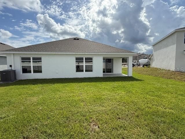 Single Family Residence at 5731 SILVER MOONLIGHT DR, PALMETTO, photo 7 of 39