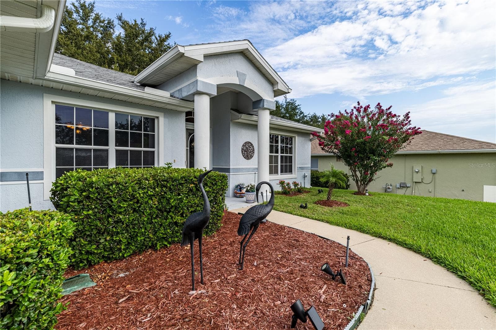 Single Family Residence at 5154 INDIAN OCEAN LOOP, TAVARES, photo 2 of 55
